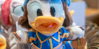 ドナルドぬいぐるみバッジ| キャステル | CASTEL ディズニー情報