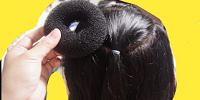 土台にドーナッツをつける| キャステル | CASTEL ディズニー情報