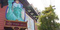 ニューヨーク・デリ| キャステル | CASTEL ディズニー情報
