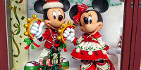 クリスマスの衣装を着たミッキーとミニー| キャステル | CASTEL ディズニー情報