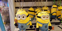 ミニオンデイブぬいぐるみキーチェーン| キャステル | CASTEL ディズニー情報
