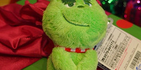 グリンチマスコットちょっこりさん| キャステル | CASTEL ディズニー情報