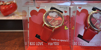 スヌーピー「BIG LOVE FOR YOU」腕時計| キャステル | CASTEL ディズニー情報
