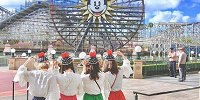 ドットブラウス×カラフルスカートコーデ| キャステル | CASTEL ディズニー情報