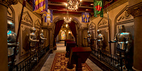 「ビー・アワー・ゲスト・レストラン」店内| キャステル | CASTEL ディズニー情報