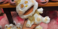 モッピーの白いぬいぐるみ| キャステル | CASTEL ディズニー情報