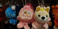 キメ顔ウインクモッピーのぬいぐるみキーチェーン| キャステル | CASTEL ディズニー情報