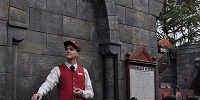ハリー・ポッターエリアのホグワーツ特急と駅長／USJ| キャステル | CASTEL ディズニー情報