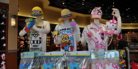 サマーグッズのディスプレイ／USJ（2019年）| キャステル | CASTEL ディズニー情報