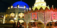 ジーニーのクリスマスモニュメント| キャステル | CASTEL ディズニー情報