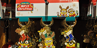 MINION MERRY CHRISTMASキーチェーンセット（3個セット）| キャステル | CASTEL ディズニー情報