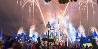 Happily Ever After（マジックキングダム・夜） 設定：16㎜ SS25.0 F10 ISO100（三脚使用・トリミングあり）| キャステル | CASTEL ディズニー情報