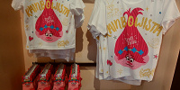 トロールズグッズ／ポピーのキラキラTシャツ| キャステル | CASTEL ディズニー情報