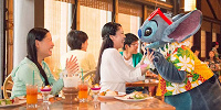 リロ＆スティッチも登場するショーレストラン| キャステル | CASTEL ディズニー情報