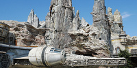 スター・ウォーズ:ギャラクシーズ・エッジ| キャステル | CASTEL ディズニー情報