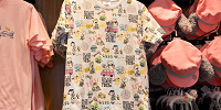 Tシャツ／WHAT A FUN PEANUTS TOUR| キャステル | CASTEL ディズニー情報