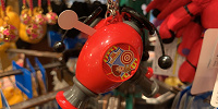 トイストーリーマニアのシューターのキーチェーン| キャステル | CASTEL ディズニー情報
