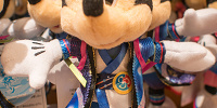 ミッキー　ぬいぐるみバッジ| キャステル | CASTEL ディズニー情報