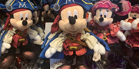ミッキーぬいぐるみバッジ| キャステル | CASTEL ディズニー情報