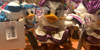 デイジーぬいぐるみバッジ| キャステル | CASTEL ディズニー情報