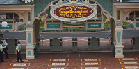 ディズニーランドの入園待ちの混雑状況は？| キャステル | CASTEL ディズニー情報