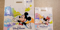 ディズニーランドの買い物袋| キャステル | CASTEL ディズニー情報