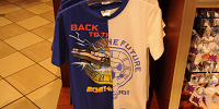 バックトゥザフューチャーの20周年Tシャツ| キャステル | CASTEL ディズニー情報