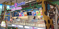 ジャングルのようなサーティワンアイスクリームの店内| キャステル | CASTEL ディズニー情報