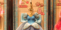 シンデレラドレスストラップ| キャステル | CASTEL ディズニー情報