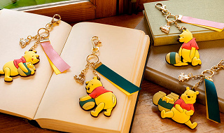 【2025/12/4発売】はちみつに夢中なプーさんのグッズ登場！ルームウェアや食器が豊富