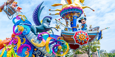 【ドリーミング・アップ！】ディズニーランドのパレードを解説！開催時間・鑑賞場所・場所取り情報など！