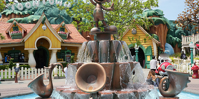 【エリアガイド】トゥーンタウンを徹底解説！グリーティング施設・アトラクション・ショップ・歴史も