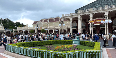 【2022年7月】ディズニーランドの混雑状況レポート！アトラクション・レストラン・ショップの混雑具合は？