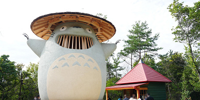 ジブリパークのチケットはコンビニで！ローソン・ミニストップのロッピーで購入する手順をわかりやすく解説