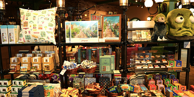 ジブリパークで電子マネーは使える？対応している種類やショップ・カフェなどの決済方法を解説