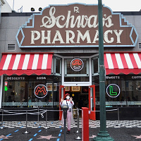 ユニバでパフェが食べられるお店まとめ！各店舗のメニューと値段を紹介！ユニバで推しとパフェ活しよう！