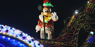 【2025】クリスマス版エレクトリカルパレードを解説！通常版との違いは？