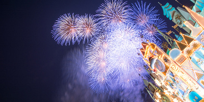 【2025~2026】新年の花火「ニューデイ、ニュードリームス」を解説！期間限定花火の開催日・楽曲・おすすめ観賞場所を紹介