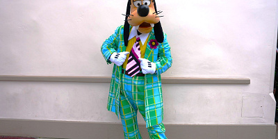 【持ち物】カリフォルニアアナハイムディズニーの必須持参物リスト！公式アプリや持ち込み禁止物も解説☆