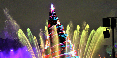東京ディズニーシーでショーを楽しめるレストランはある？