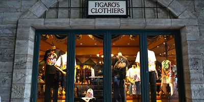 アパレル商品はフィガロズ・クロージアー！Tシャツやパーカー、カチューシャがたくさん