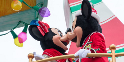 ディズニー冬の持ち物リスト！必需品＆バッグ・服装のポイントまとめ！カイロやブランケット、マフラーなど！