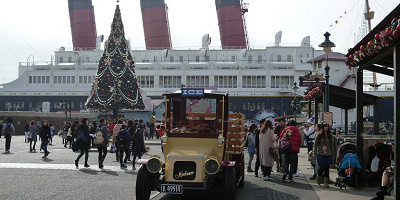 ディズニーシーをゆったり旅するビッグシティ・ヴィークル！雑学・トリビアと共に車種とコースを紹介！