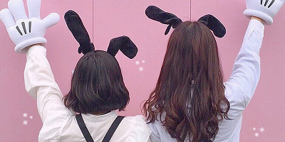 【季節別】ディズニー双子コーデの作り方！春夏秋冬のコーデ例とおすすめアイテムを紹介♪
