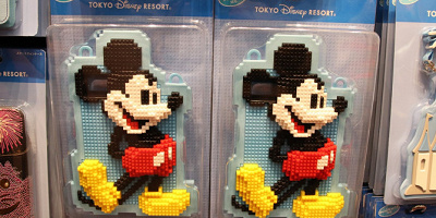 ディズニーのスマホケース12種類！iPhone6/6s/7/8対応ケース&ライトも