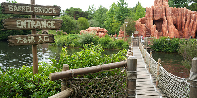 【トムソーヤ島】ディズニーランドの穴場スポット！地図を入手していかだで渡ろう！