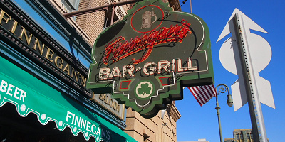 【USJ】絶品グルメ13選！食べ歩き・スイーツ・レストランで食べるユニバのフードメニュー