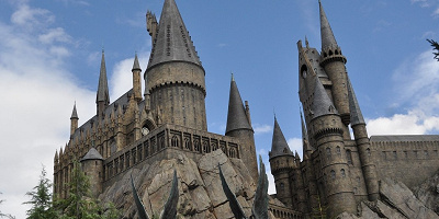 【USJ】ホグワーツ城を探検！ダンブルドアの部屋・肖像画・組み分け帽子、待ち時間や注意点も