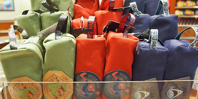 【USJ】マークグッズ9種類！大人や男子も使いやすいシンプル＆クールなアトラクションロゴグッズ