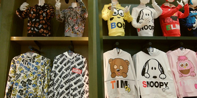 【2019秋冬】ユニバのパーカー20選！ミニオン、ティム、セサミストリート、スヌーピー、マーベル！